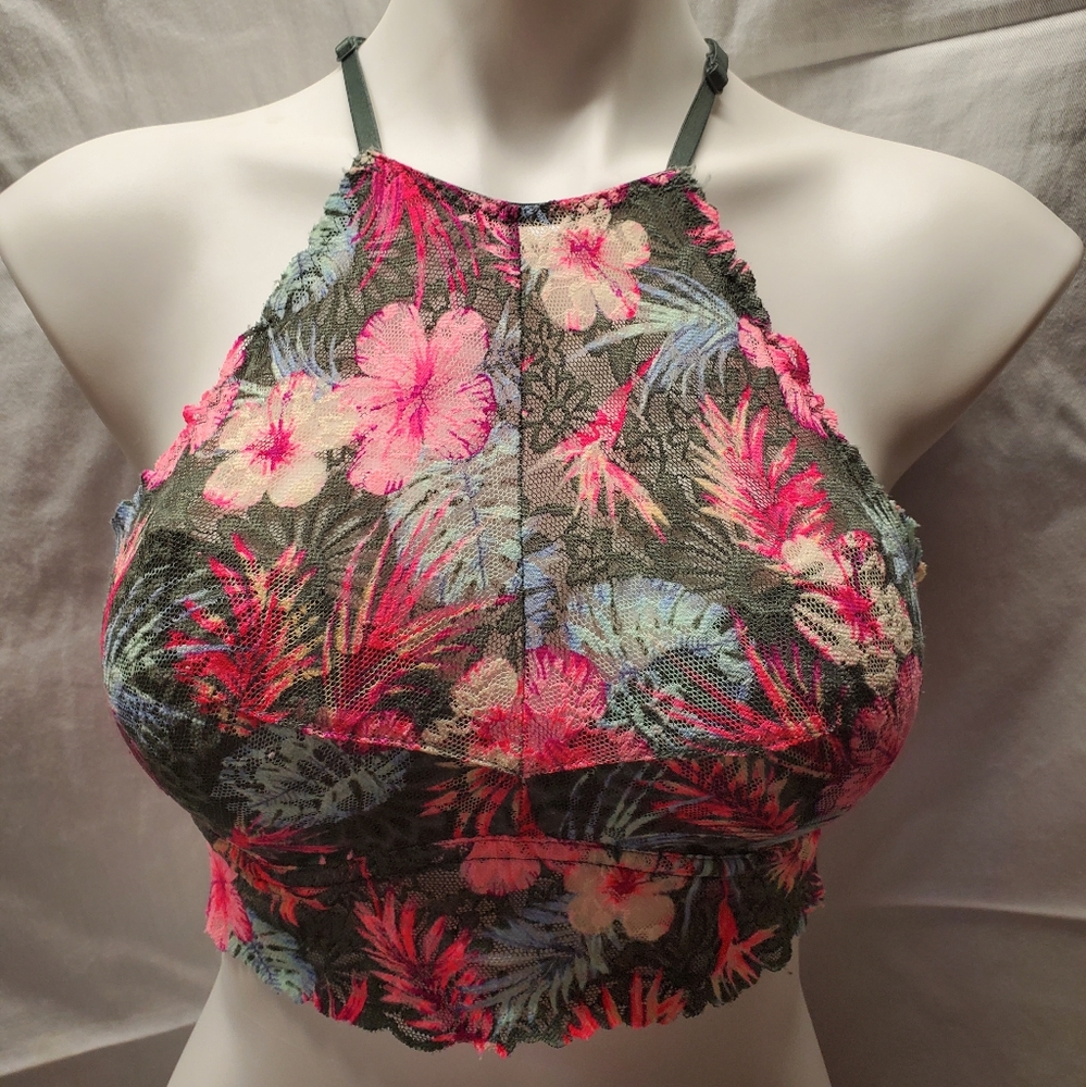 Victoria's Secret Laced High Neck Bralette Size S
